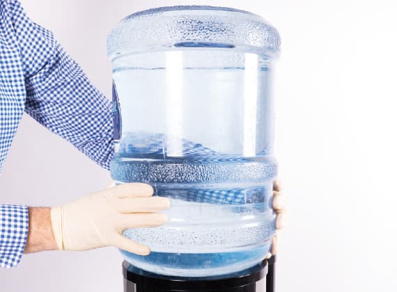 Flaschentausch Wasserspender